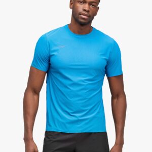 M HOKA AIROLITE RUN SHORT SLEEVE - חולצת ריצה לגברים הוקה טי אירולייט - שרוול קצר