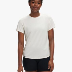 Hoka Essential Tee - חולצת טי שרוול קצר אסנשיאל לנשים