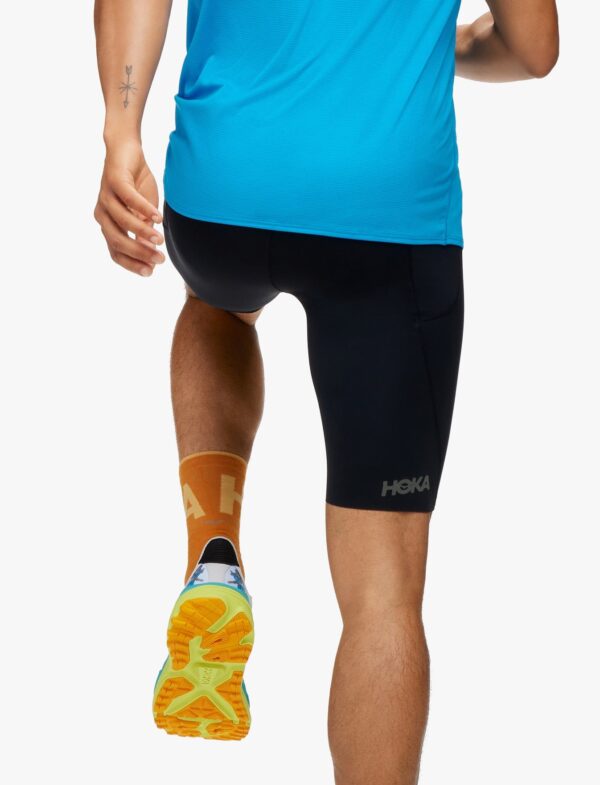 HOKA NOVAFLY HALF TIGHT – טייצ הוקה גברים קצר נובה פליי