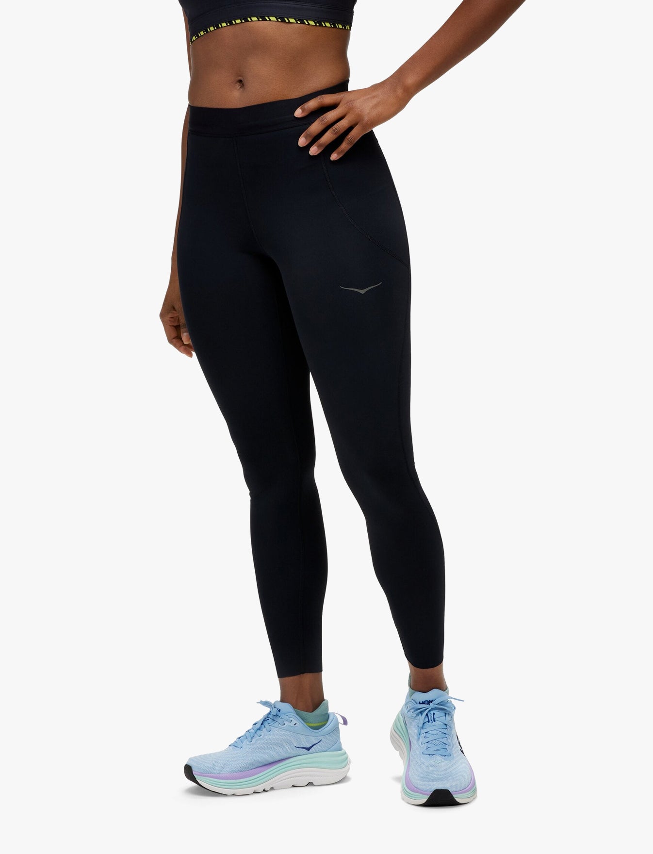 HOKA NOVAFLY RUN TIGHT 25" - טייצ הוקה נשים ארוך נובה פליי 25 אינצ' או 63.5 ס"מ