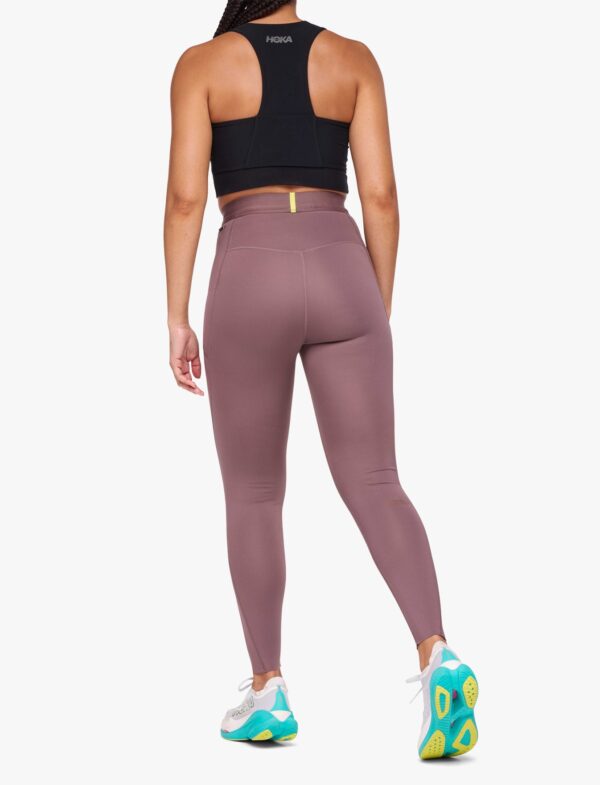 HOKA NOVAFLY RUN TIGHT 25" - טייצ הוקה נשים ארוך נובה פליי 25 אינצ' או 63.5 ס"מ