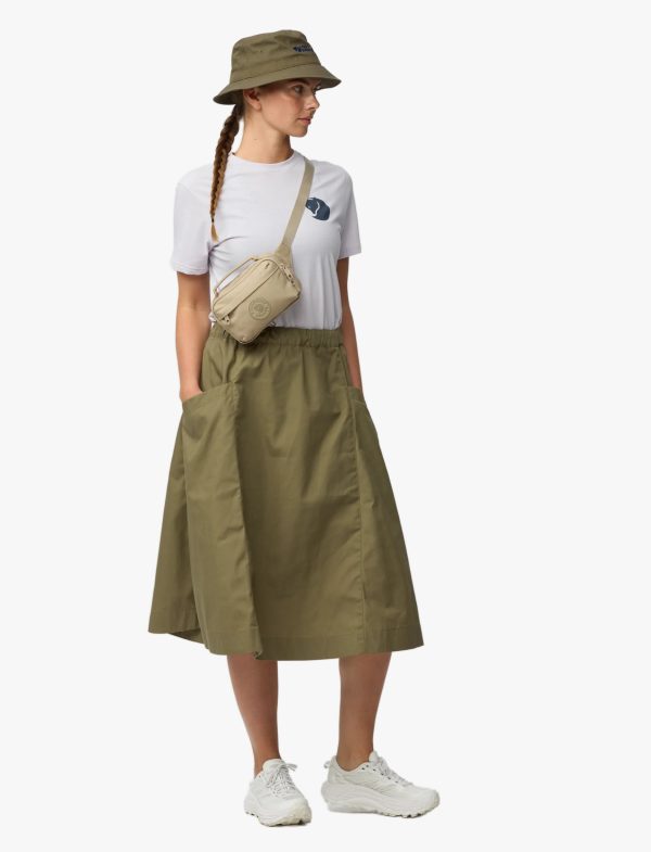 Kanken No. 2 Hip Pack - פאוץ' קנקן בצבע ערמון