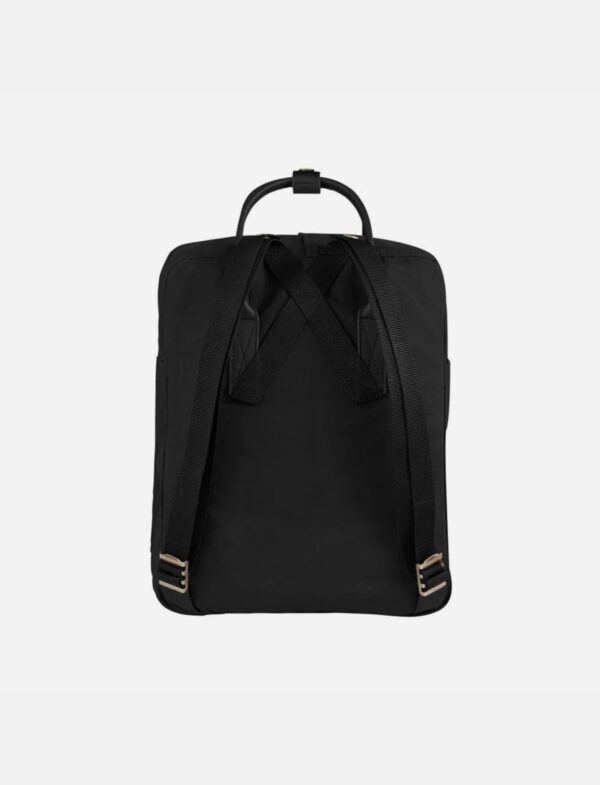 Fjallraven Kanken No. 2 - תיק גב קאן קן 16 ליטר בצבע שחור