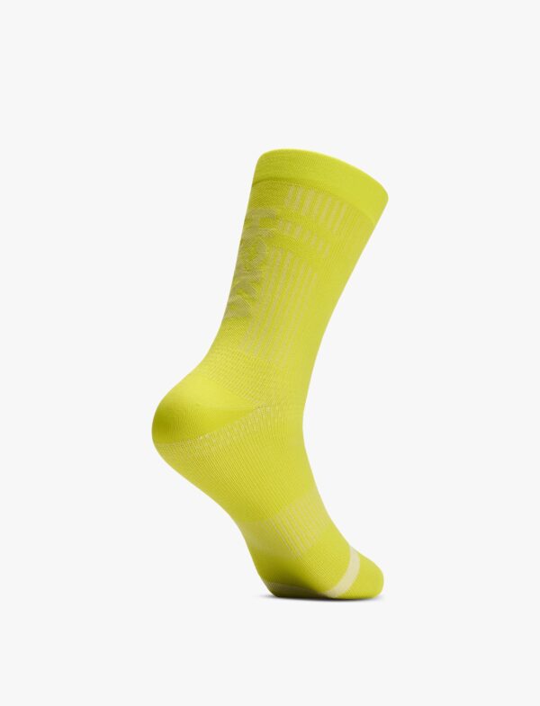 HOKA U TRAIL RUN CREW SOCK - גרבי ריצה בצבע סיטרוס